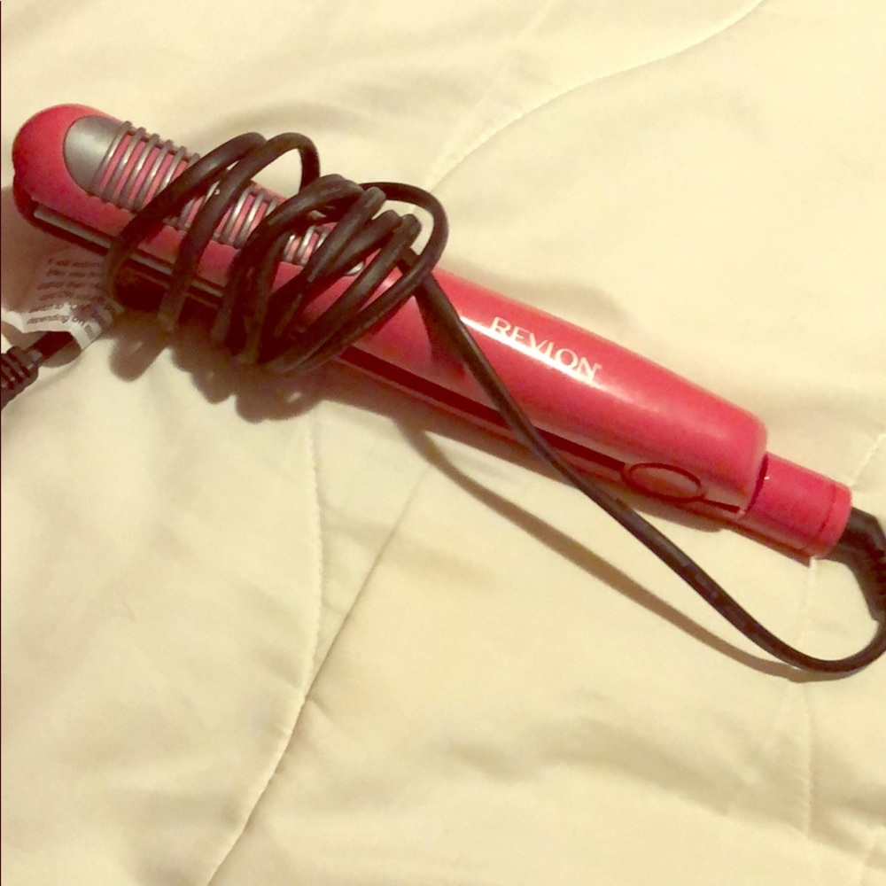 Revlon Straightener